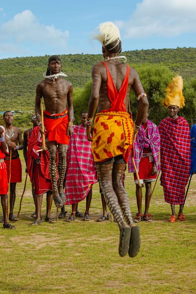 Heading 4: Immersive Cultural Experiences with Local Communities and Traditions